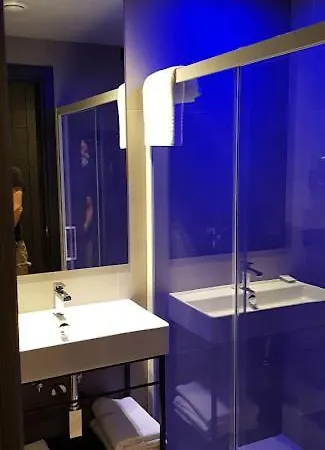 Idueleonimhotel